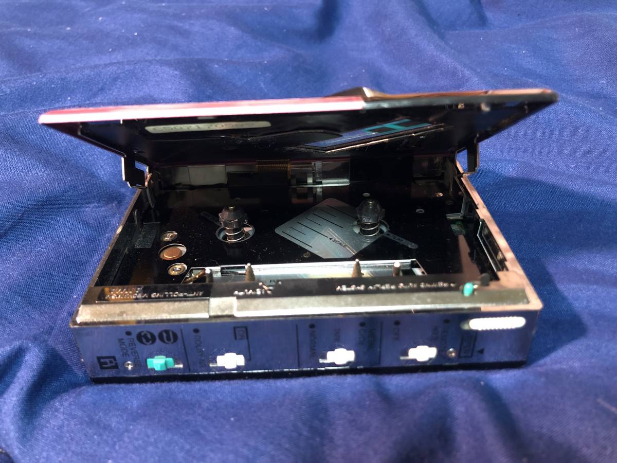 USED▽AIWA/アイワ カセットプレーヤー「CassetteBoy/カセットボーイ HS-G8」ピンク AIWA アイワ カセットボーイ ジャンク レトロ ジャンク品