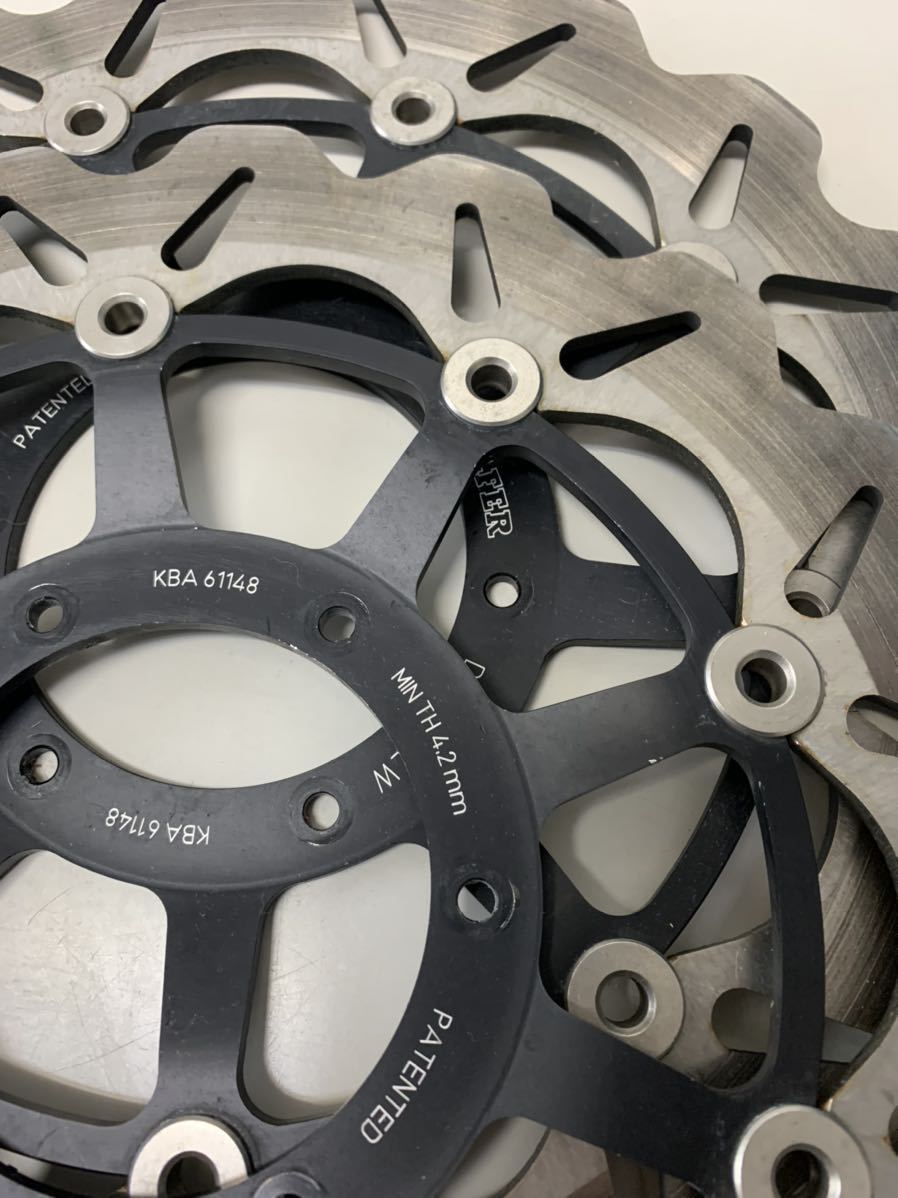 GALFER 前後ディスクローター CBR1000RR SC57用 中古品(ほぼ新品) GALFER CBR1000RR Galfer Rotors 08-16 激安！CBR1000RR用GALFER&frasl;ガルファー製ウェーブタイプリアブレーキディスク！SC59&frasl;2008～&frasl;NLR&frasl;HRC