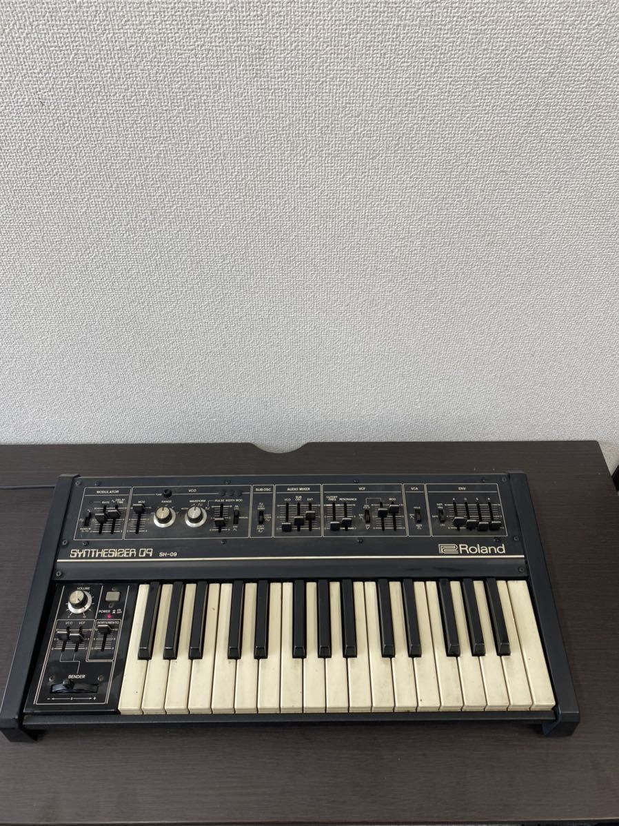 希少 Roland SH-09 アナログシンセサイザー / ローランド 通電のみ確認