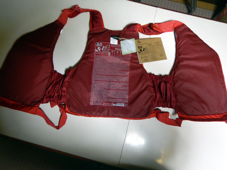 Palm Meander レッド M/L ライフジャケット 新品 【公式通販】