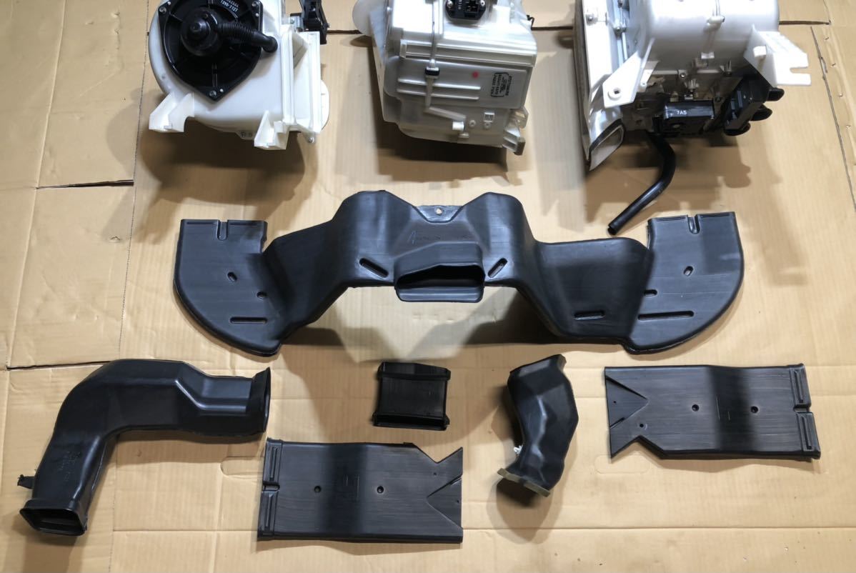 BCNR33 スカイライン GTR エバポレーター エアコンユニット ヒーター