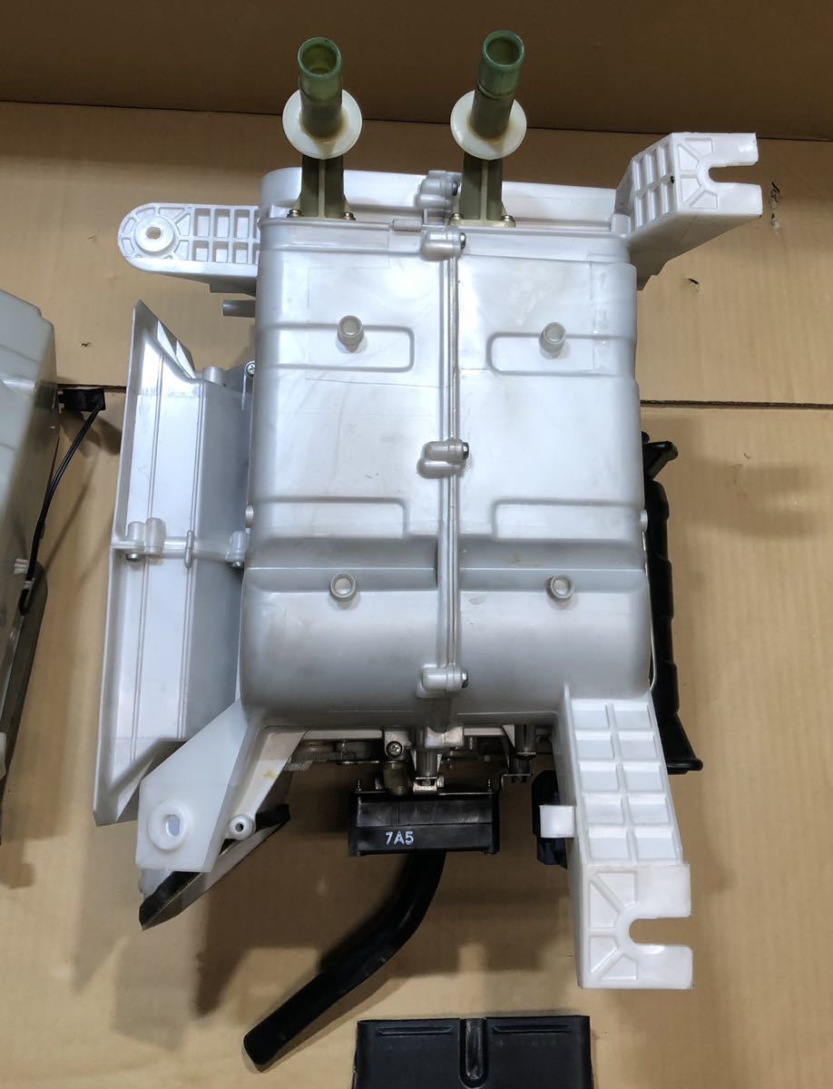 BCNR33 スカイライン GTR エバポレーター エアコンユニット ヒーター