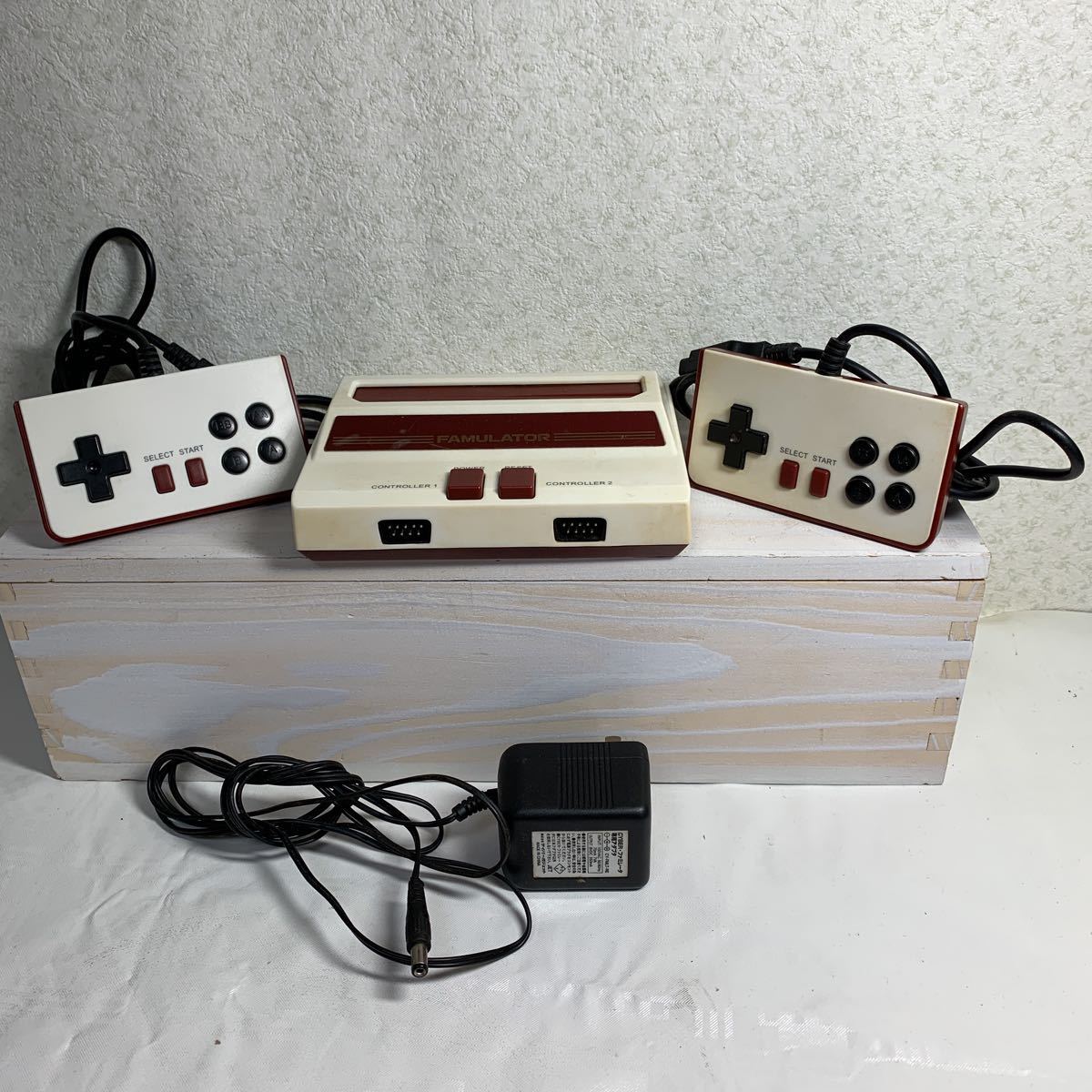 FAMULATORファミュレータCU-FMLT-RE + ファミコンカセット21本(超レア 