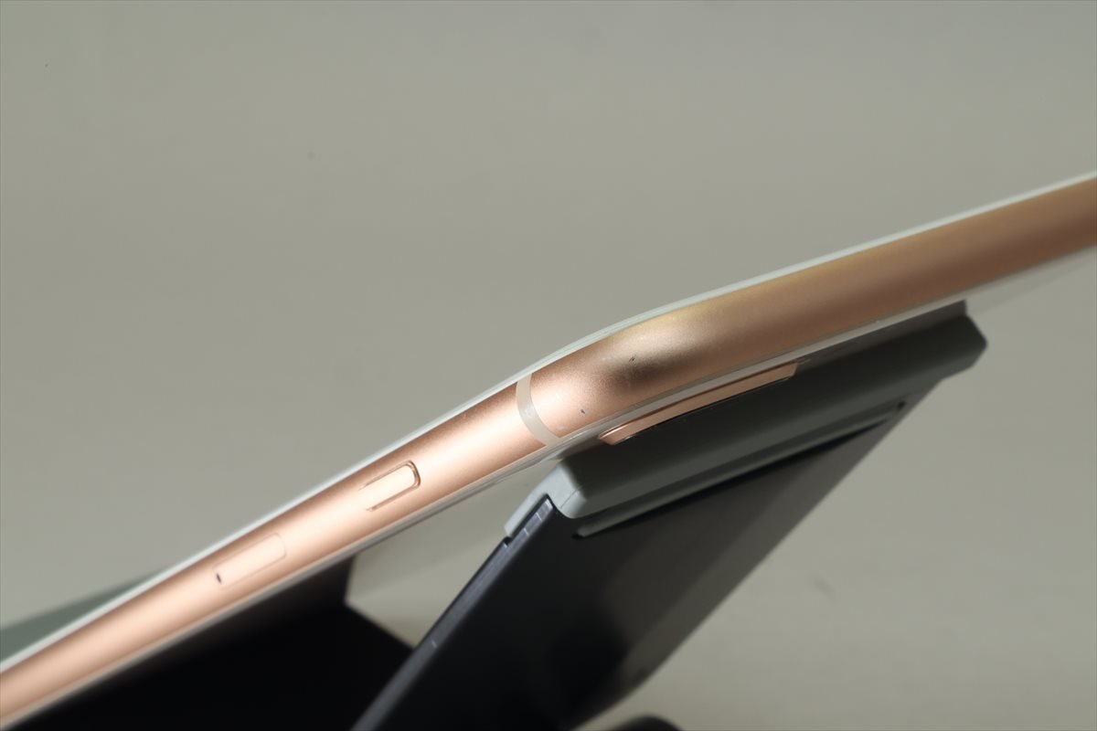 Apple iPhone8 Plus 64GB Gold A1898 MQ9M2J/A バッテリ82%■SIMフリー(SIMロック解除済)★Joshin2085【1円開始・送料無料】 iPhone 0 Apple スマートフォン&frasl;携帯電話 MQ8N2BA iOS,