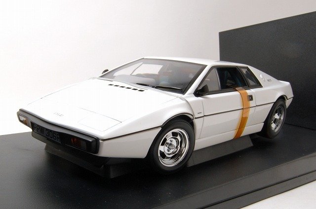 AUTO art (オートアート）1/18 LOTUS Esprit ロータス エスプリ 007 