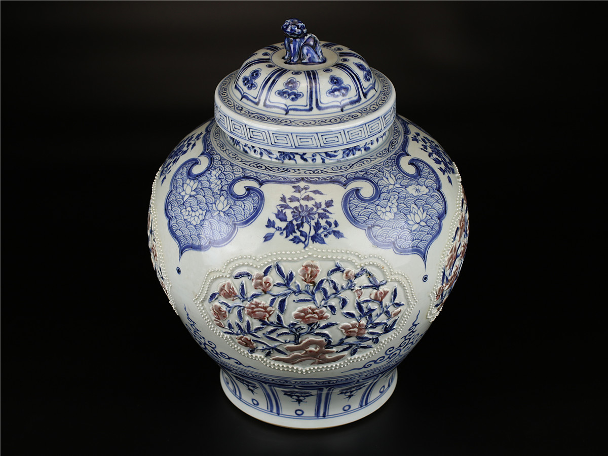 中国美術 台湾 暁芳窯 蔡暁窯 釉裏紅 青花 唐子紋 瓶 台付(A967) 中国美術 台湾 暁芳窯 蔡暁窯 釉裏紅 青花 唐子紋 瓶 台付(A967) 中国