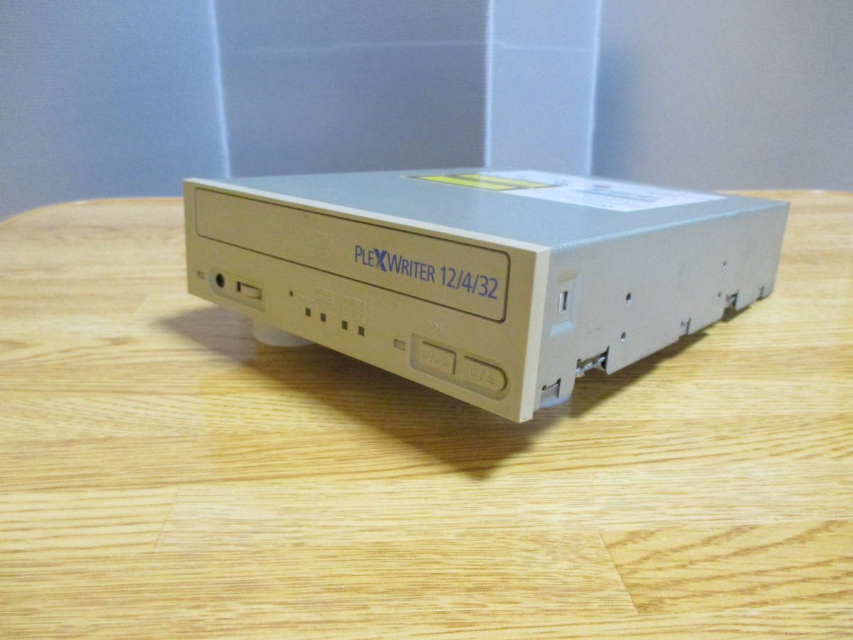 PLEXTOR プレクスター 内蔵SCSI CD-R⁄CD-RWドライブ PX-W124TSi (内蔵