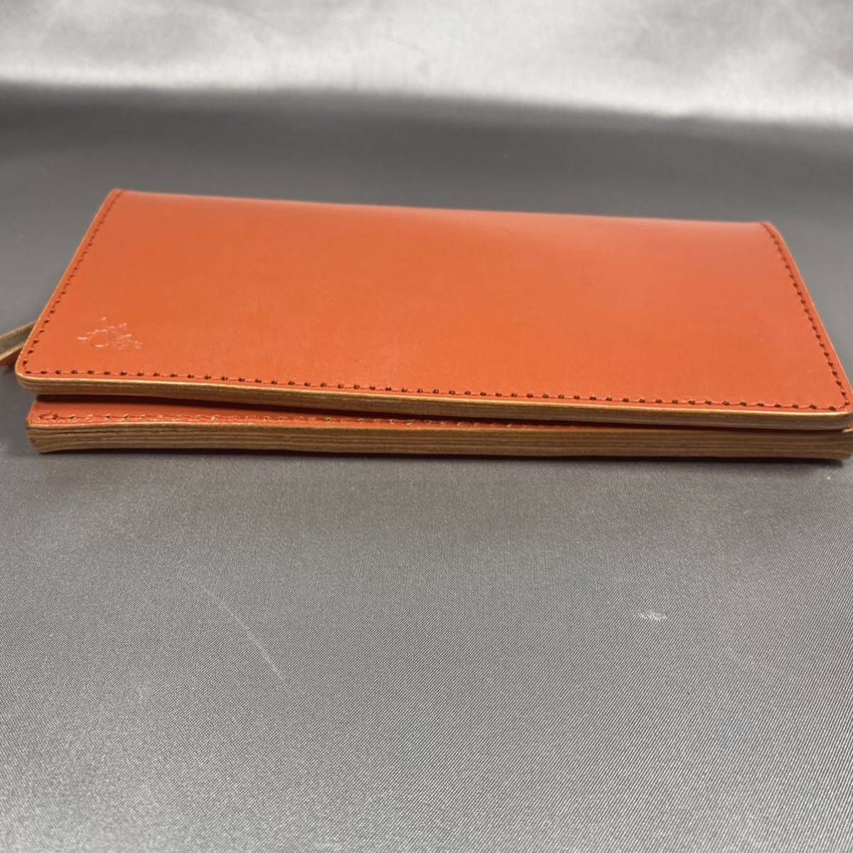 革蛸謹製 財布 レザー 長財布　オレンジ 即決 美品 革蛸 二つ折り財布 長財布 ロングウォレット レザー