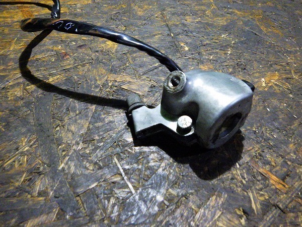 HOT，本物保証 ホンダ CB90 CB90-121 左 ハンドル スイッチ あ02ち30 全国送料一律500円(ホンダ用)｜売買されたオークション情報、yahooの商品情報をアーカイブ公開 - オークファン オートバイメーカー別