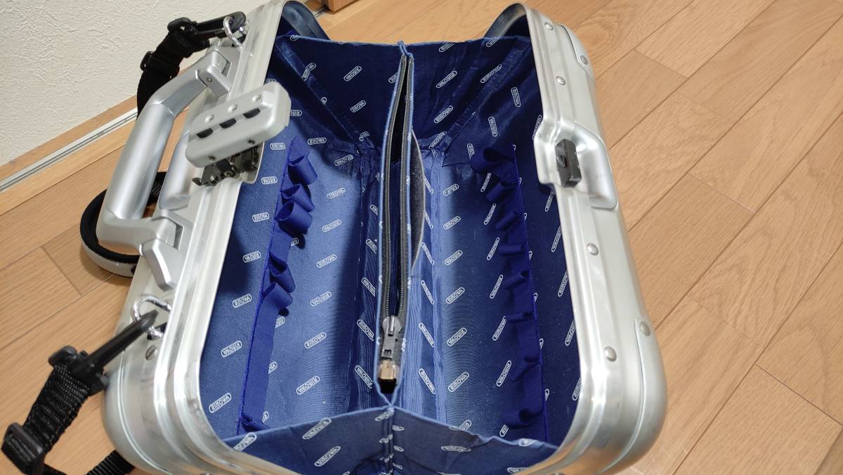 RIMOWA トパーズ 廃盤 リモワ ピッコロ PICCOLO スーツケース