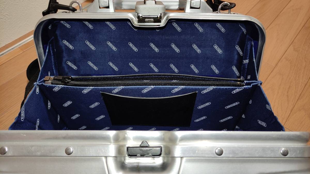 お買い得アイテム RIMOWA Piccolo 廃版希少 topas リモワ ピッコロ