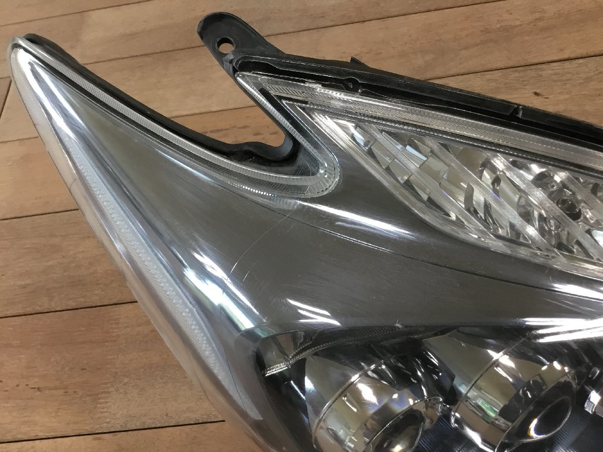 1スタ！ZVW30 プリウス 前期 純正 LED 左右セット ヘッドライト KOITO