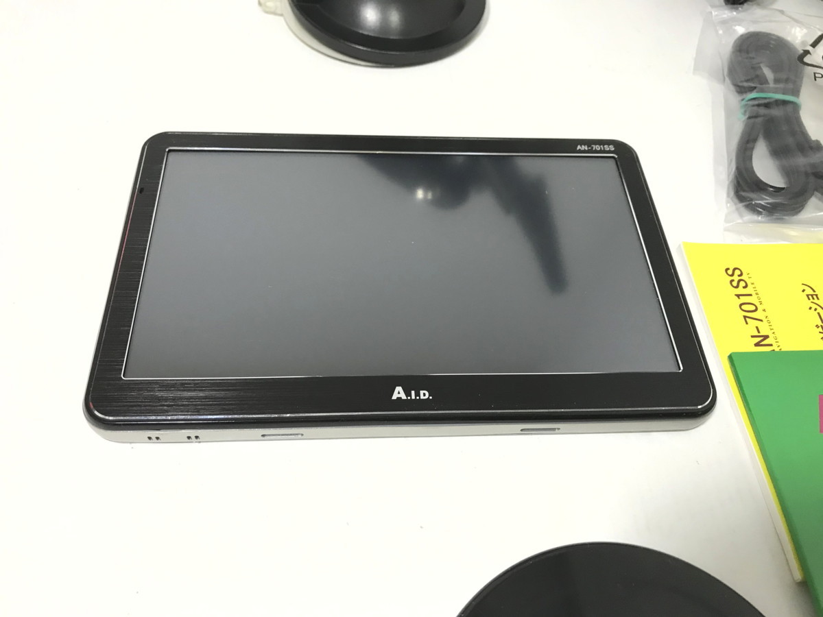 現状渡し品】 AID エーアイディー 7インチポータブルナビ AN-701SS