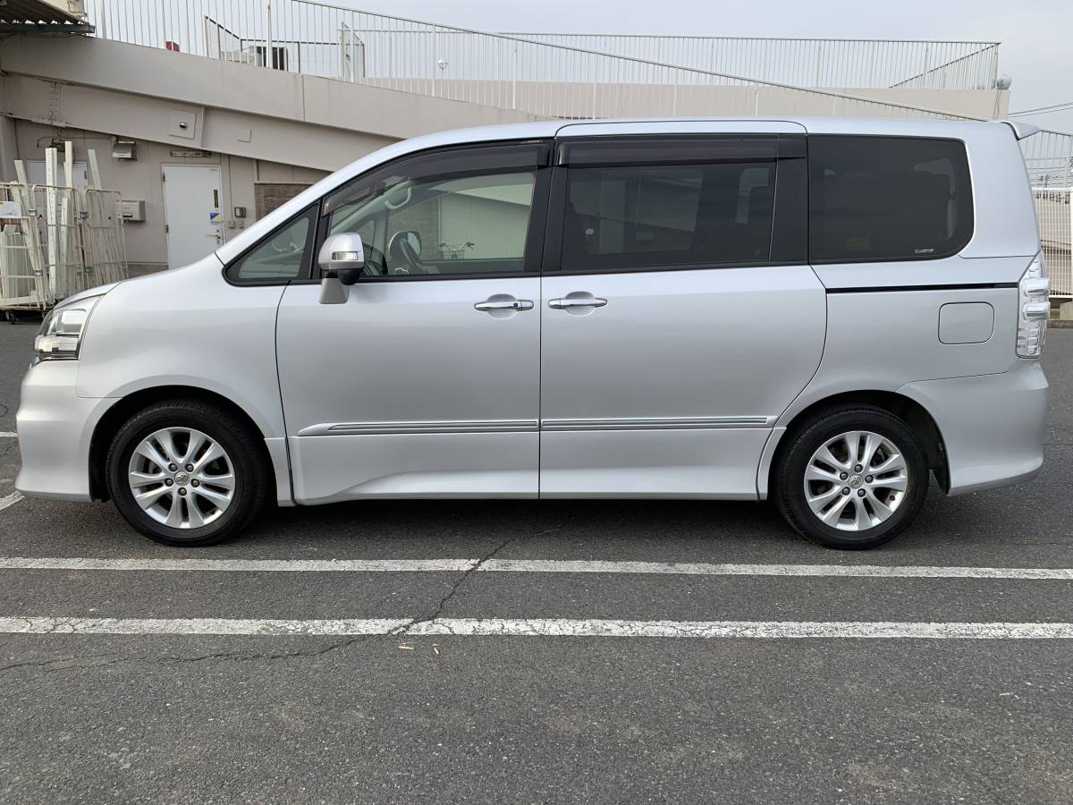 必見 H23 特別仕様車 トヨタ ノア Si レイッシュ 車検付き ノア 売買されたオークション情報 Yahooの商品情報をアーカイブ公開 オークファン Aucfan Com