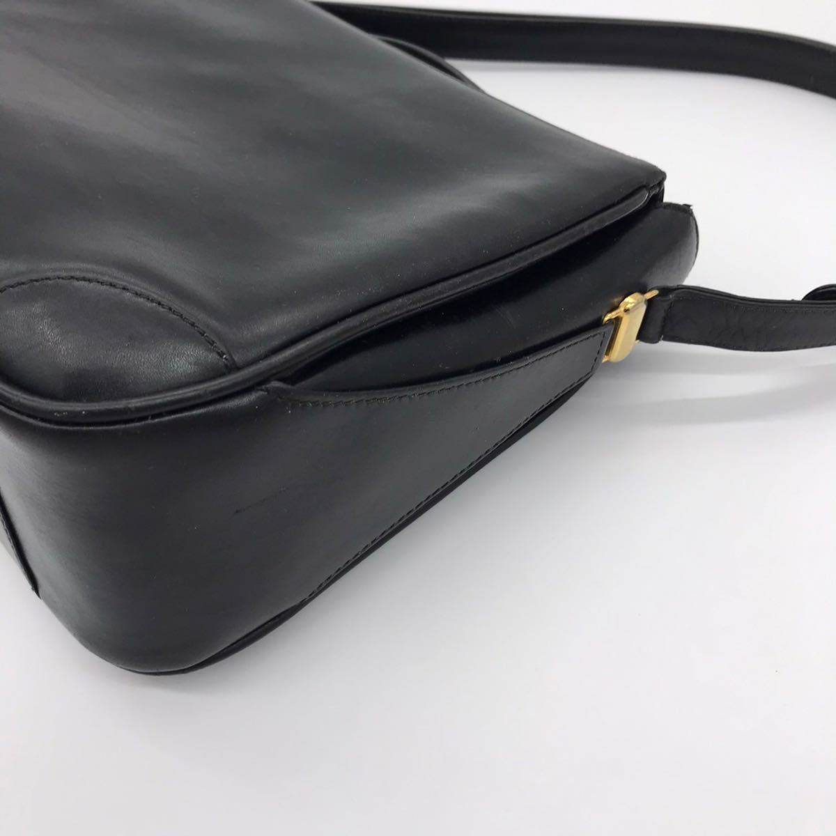 GUCCI 【極美品】 ハンドバッグ ターンロック ゴールド ブラック 