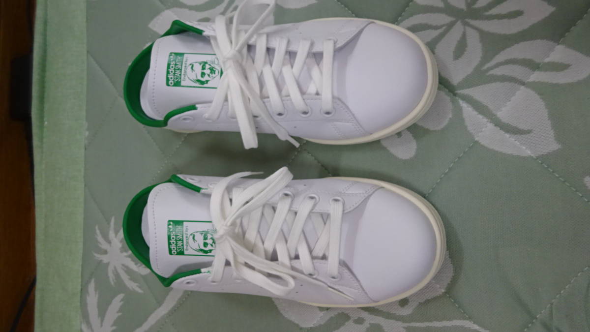 ① アディダス スタンスミス ミュール 白×緑 極美品 25．5cm
