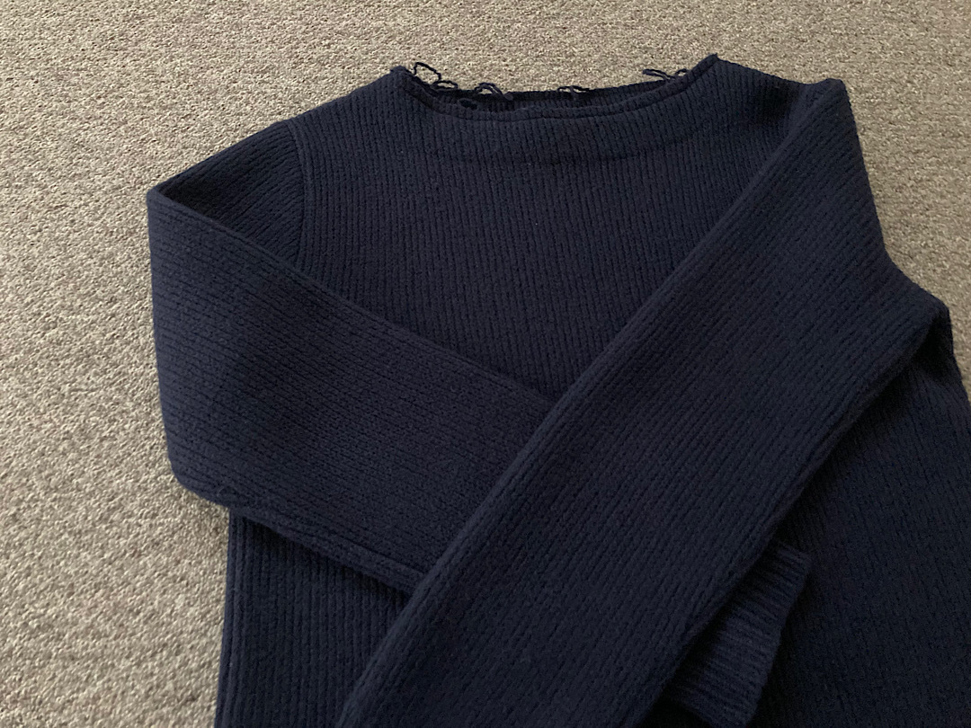 Martin Margiela early 2000s damage knit(セーター)|売買され Martin Margiela early 2000s damage knit(セーター)|売買され