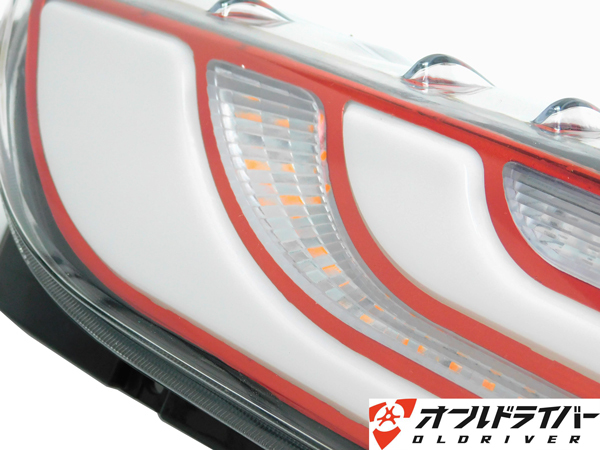 ハイエース 200系 LED テールランプ テールライト 流れる ホワイト ライト シーケンシャル 反射板付き 電装 外装 レジアスエース 即納 ハイエース 200系 テールランプ 楽天 0 レッドレンズタイプ