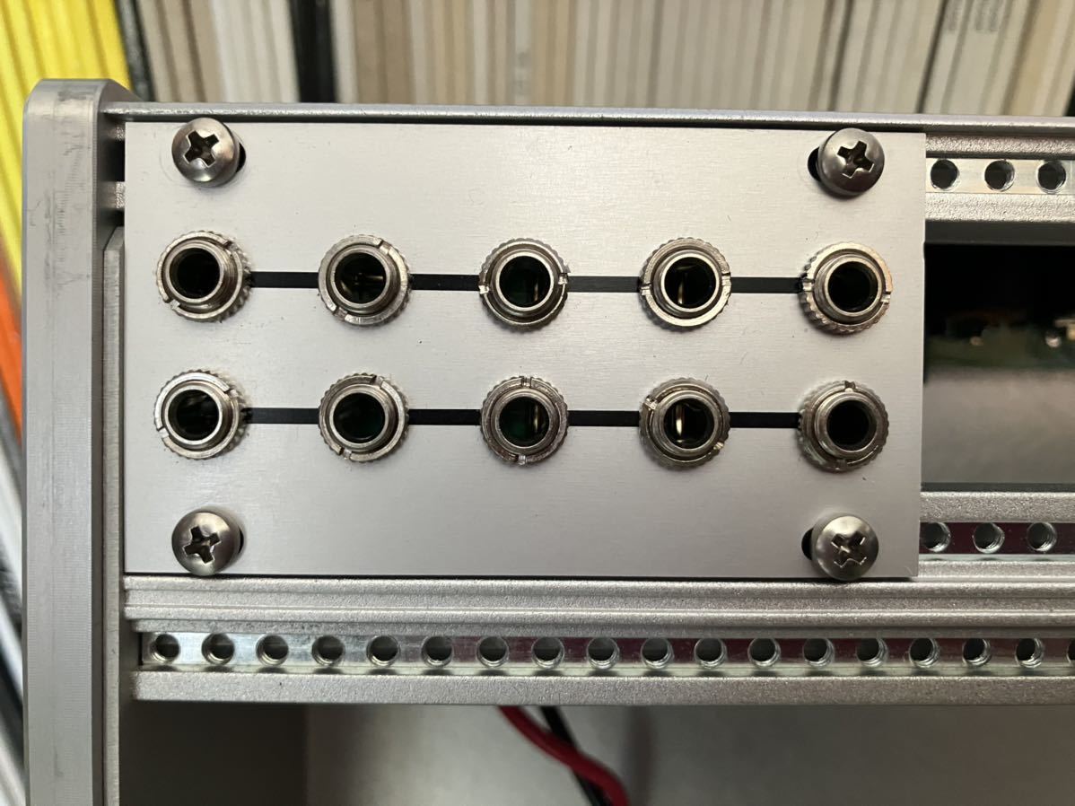 Intellijel Designs 7U Performance Case (104HP) - Case 7U