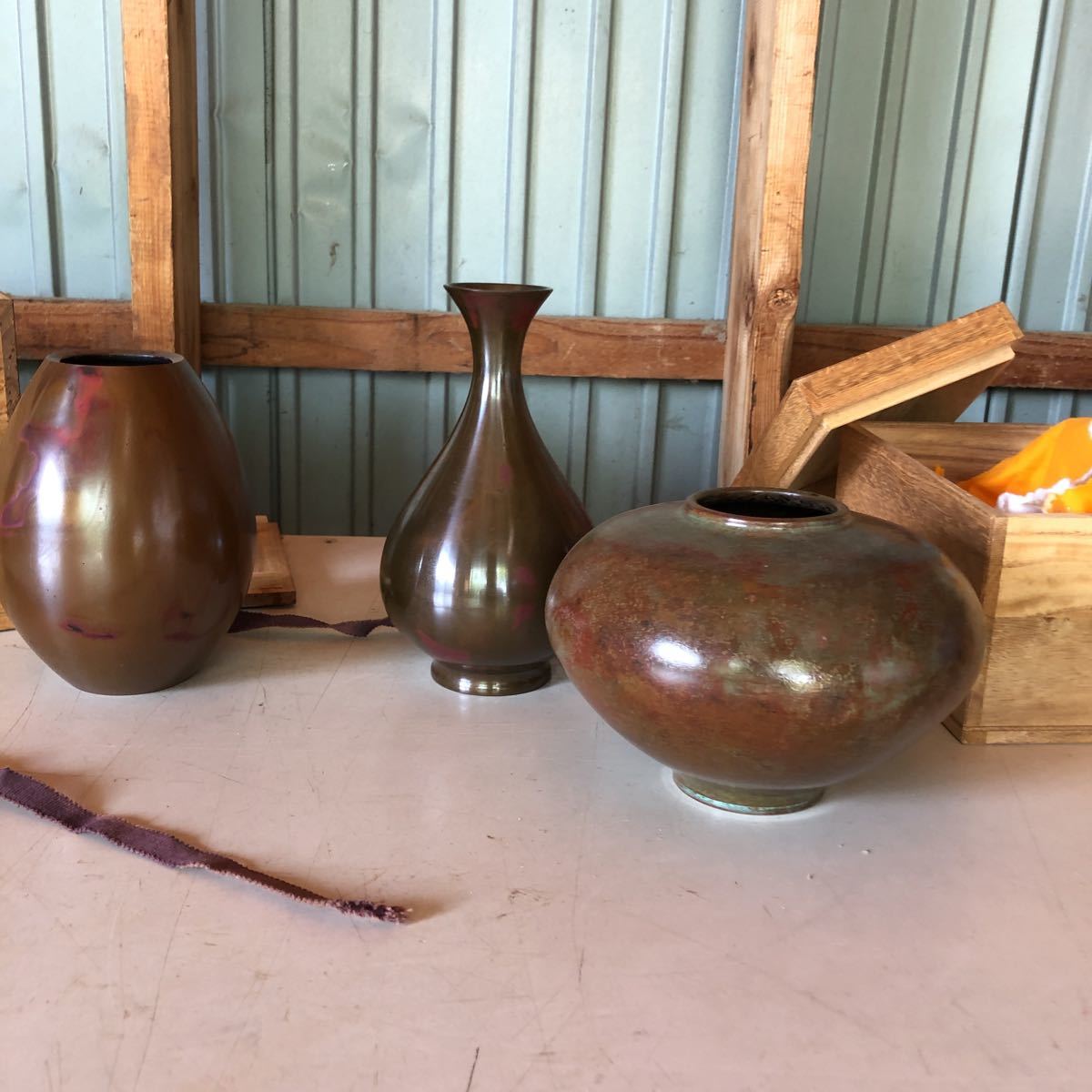 山形 花器 ブロンズ 花入 共箱 三種 青銅花器 花入れ 高岡銅器 保寿堂