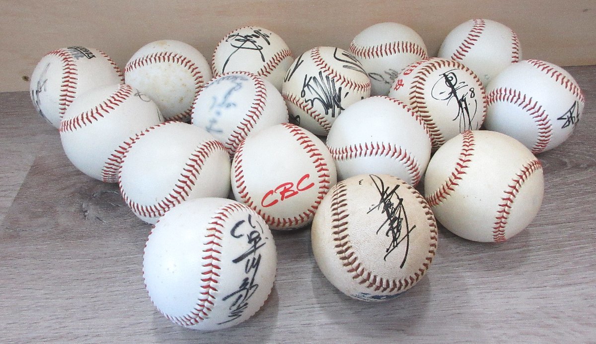 プロ野球 サインボール 村田兆治など 98 99中日多め Kk 24i サイン 売買されたオークション情報 Yahooの商品情報をアーカイブ公開 オークファン Aucfan Com