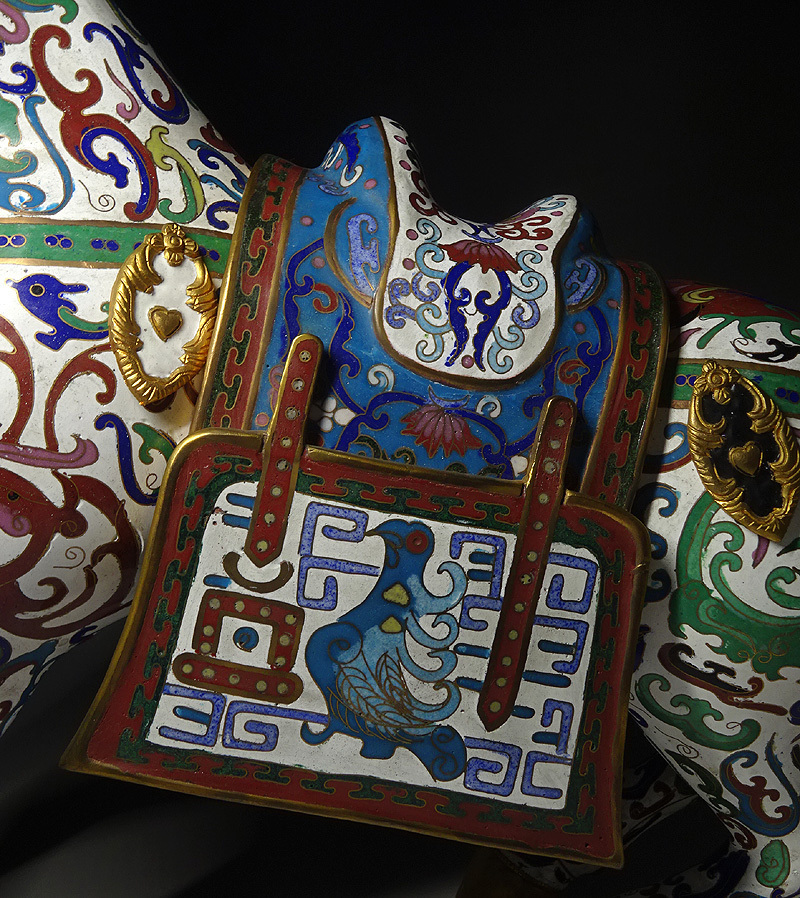 緑屋i□ 中国古玩 胎銅七宝 特大 馬 置物 香炉 饕餮紋 高約44cm 唐物