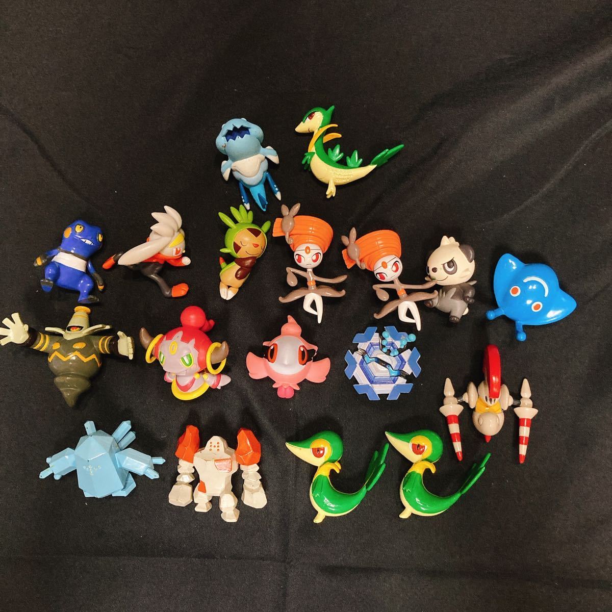 ポケモン モンコレ フィギュア 約130体 大量 伝説 幻 廃盤 多数