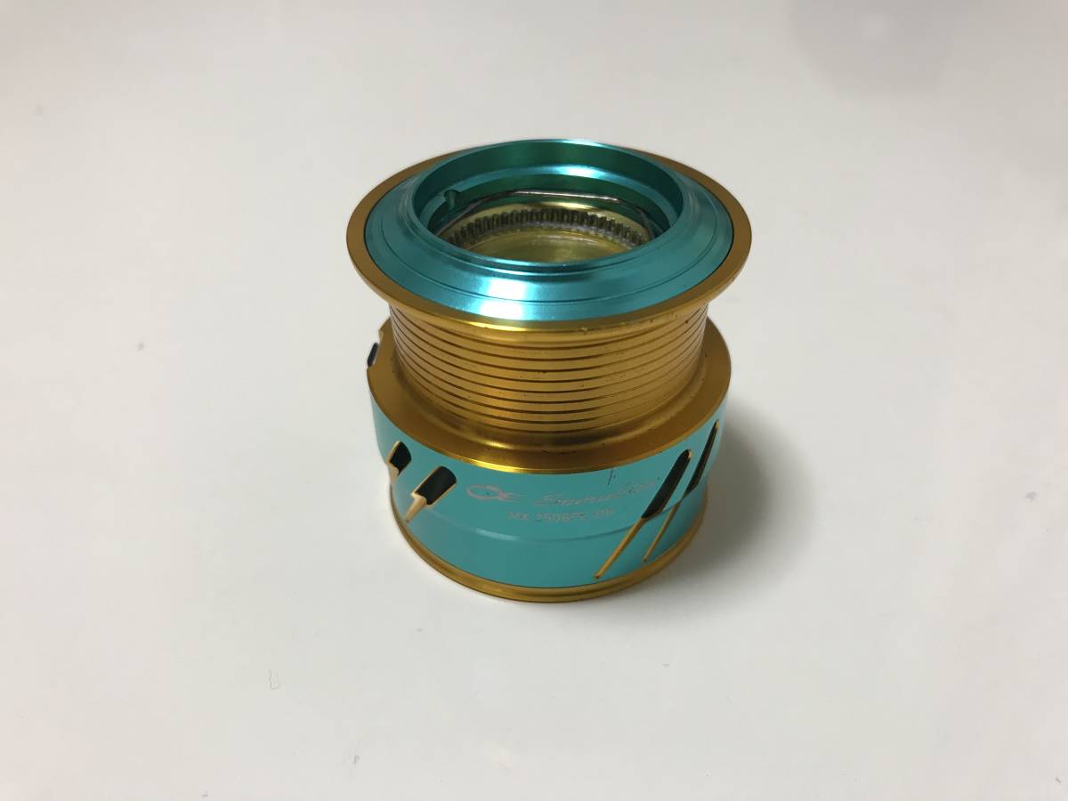 エメラルダス スプール 15エメラルダス AIR 2508pe用純正スプール 中古