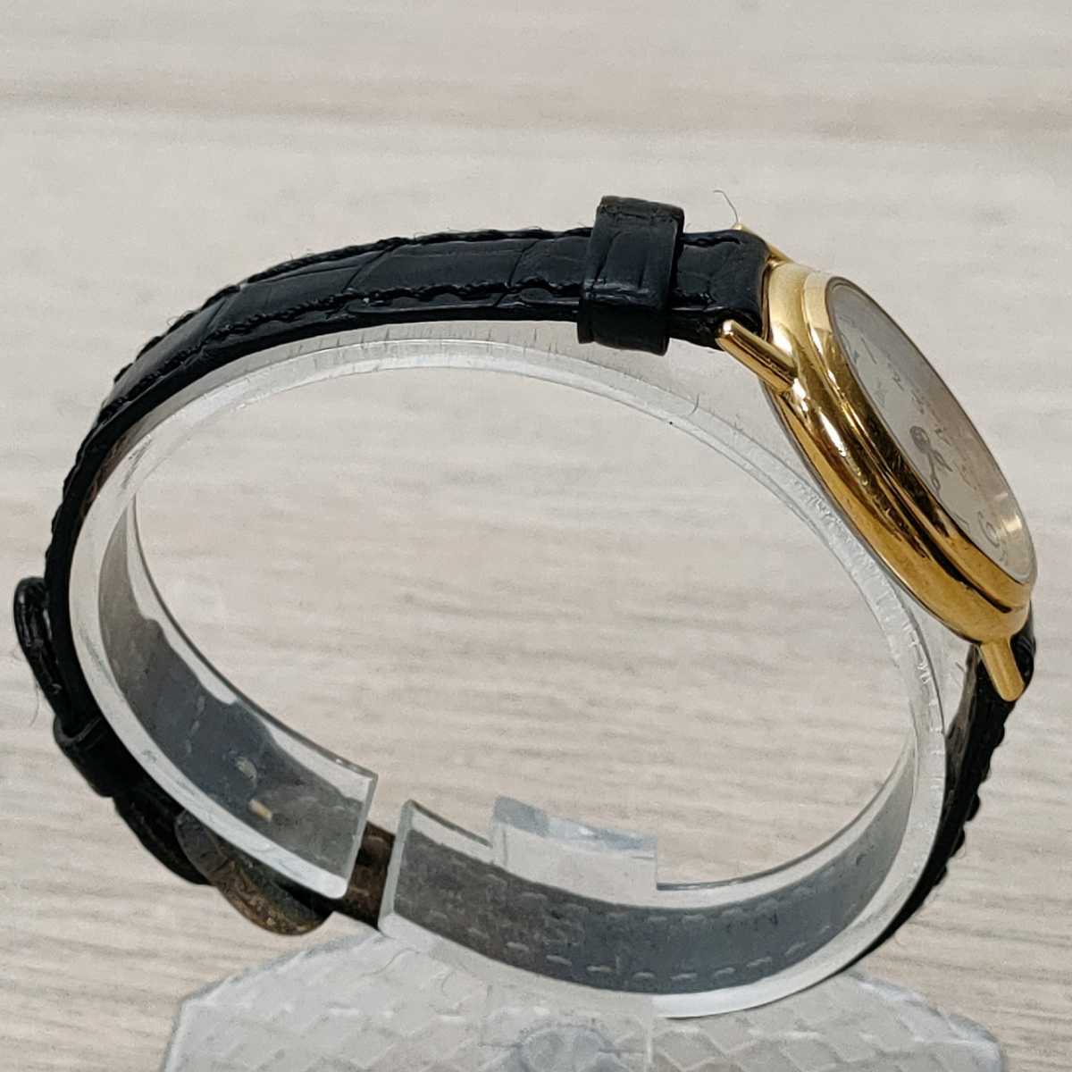 箱付き】 Obrey オブレイ 腕時計 レディース 白 ゴールド金具 アナログ