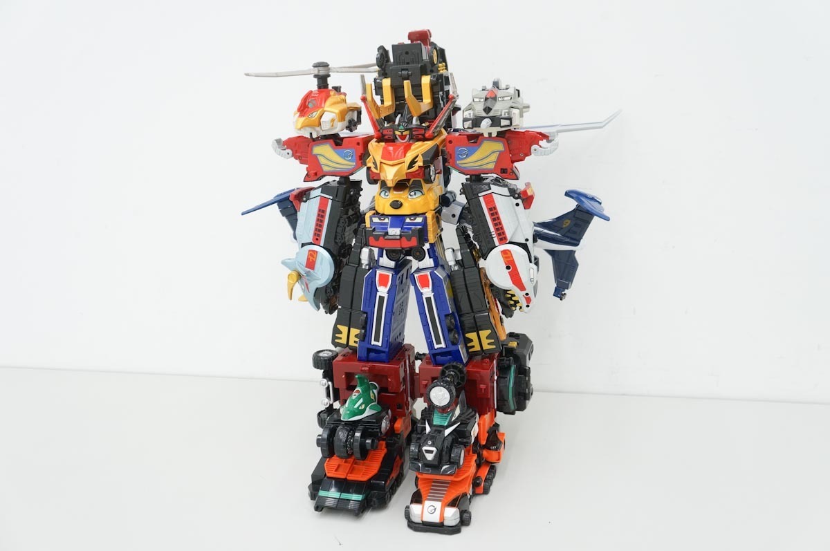 現状販売品】炎神戦隊ゴーオンジャー DX エンジンオーG12 セット  