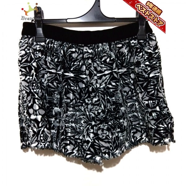 シャネル CHANEL ショートパンツ サイズ38 M P50702 - 白×黒×ライト