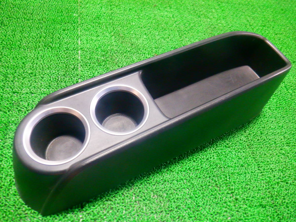 驚きの破格値，100%新品 ホンダ H19年 RN6 RN7 RN8 RN9 ストリーム 純正 ブルーイルミ センターコンソール ドリンクホルダー 小物入れ 04-06-08-704 B2C-3 6-2(ホンダ用)｜売買されたオークション情報、yahooの商品情報をアーカ ホンダ用