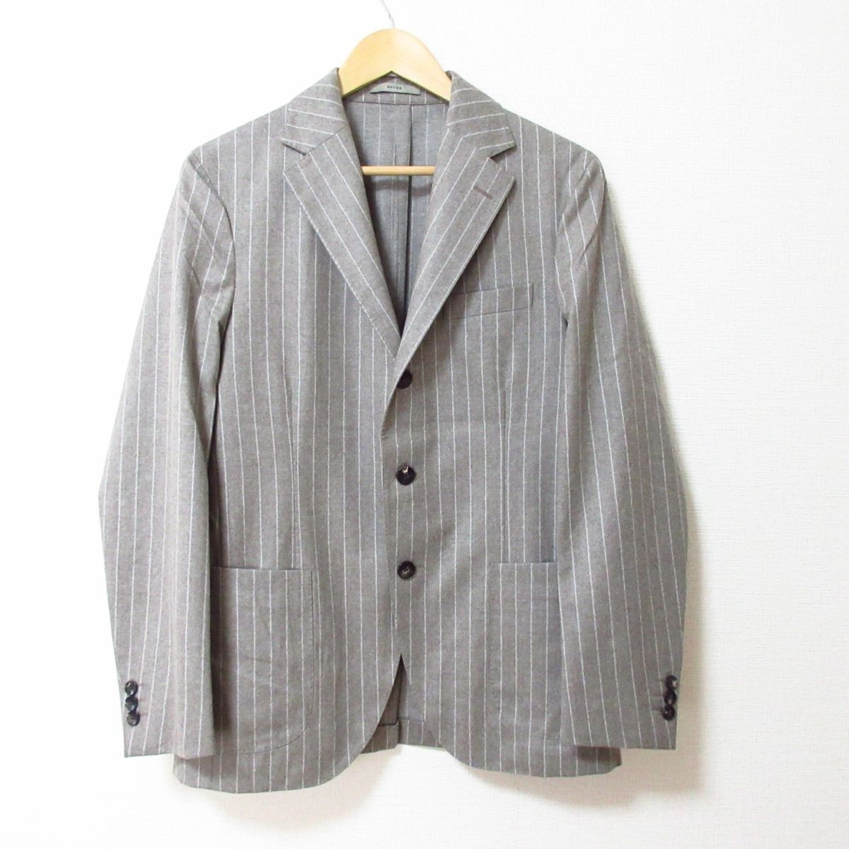 美品 クリーニング済 BOGLIOLI ボリオリ DOVER 23 ストライプ柄 スーツ 