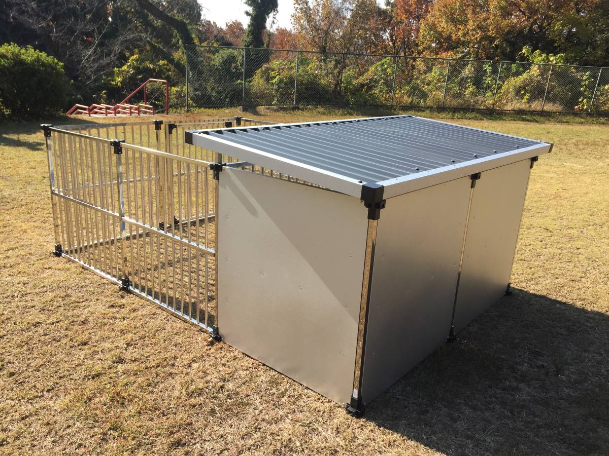 ステンレス製ドッグハウス DFS-M1 （0.5坪タイプ屋外用犬小屋）+マルチ
