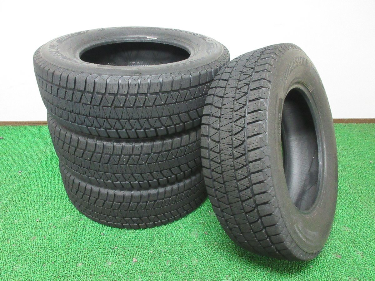 C481【送料無料 SALE品】215/70R16 超溝高 ブリヂストン スタッドレス ★最新★ DM V3 ♪ 19年製 4本 激安 デリカ D:5 アウトランダー 等に 215&frasl;70R16 100Q 0 WZ-1 価格比較 215／70r16