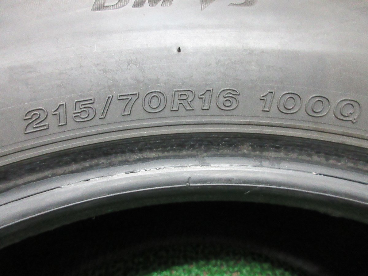 C481【送料無料 SALE品】215/70R16 超溝高 ブリヂストン スタッドレス ★最新★ DM V3 ♪ 19年製 4本 激安 デリカ D:5 アウトランダー 等に 215&frasl;70R16 100Q 0 WZ-1 価格比較 215／70r16