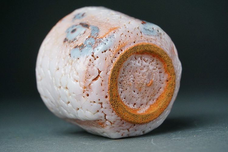 人間国宝 加藤孝造 志野ぐい呑み 共箱 ほぼ未使用良品