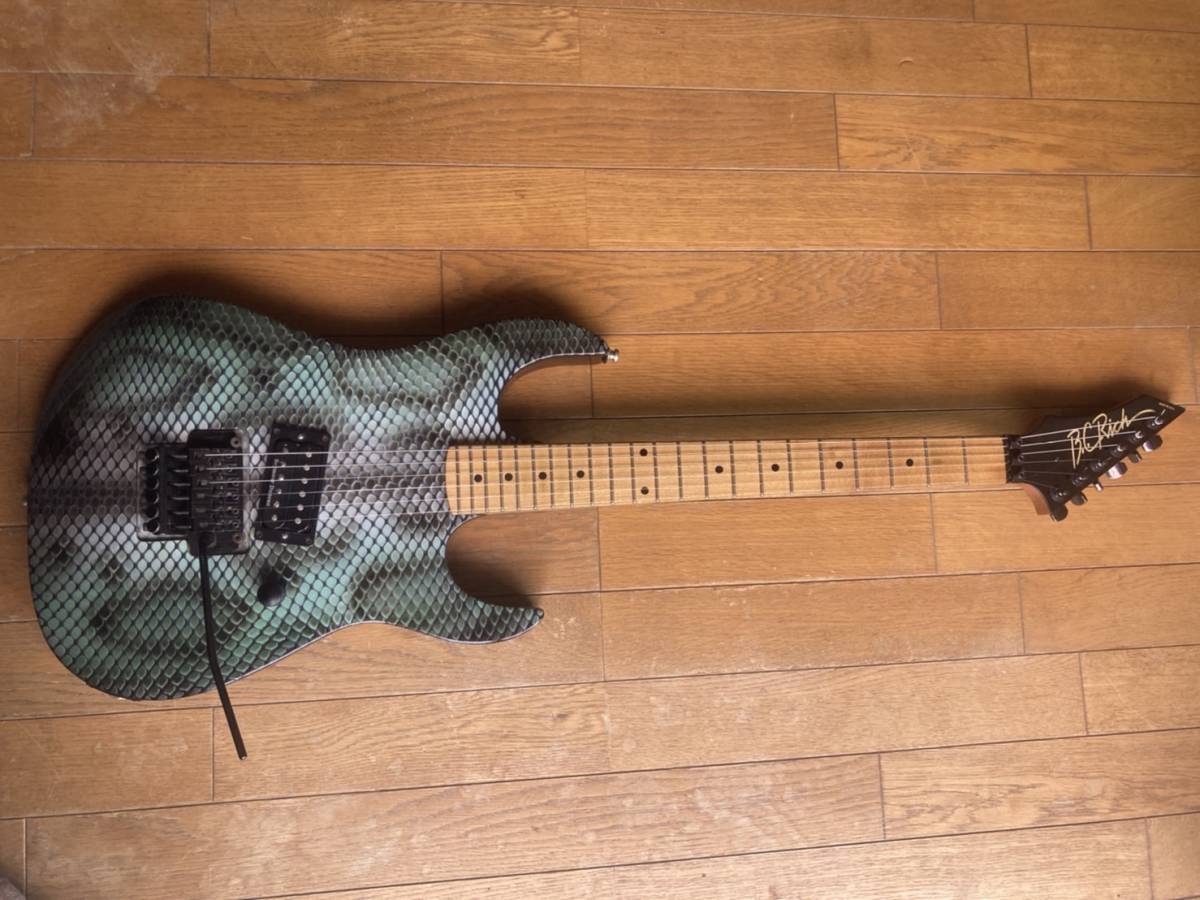 80年代 B.C.RICH USA GUNSLINGER SNAKE グラフィック 中古品(B.C. 
