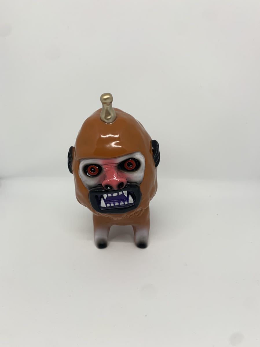 送料無料】a.a.a. vinyl toy (検 mvh mutant vinyl hardcore kaiju tan 
