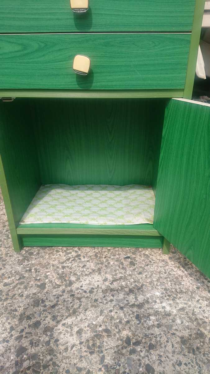 直接引き取り限定！＊ 昭和 レトロ 食器棚 緑 発送不可 一人暮らし向け 