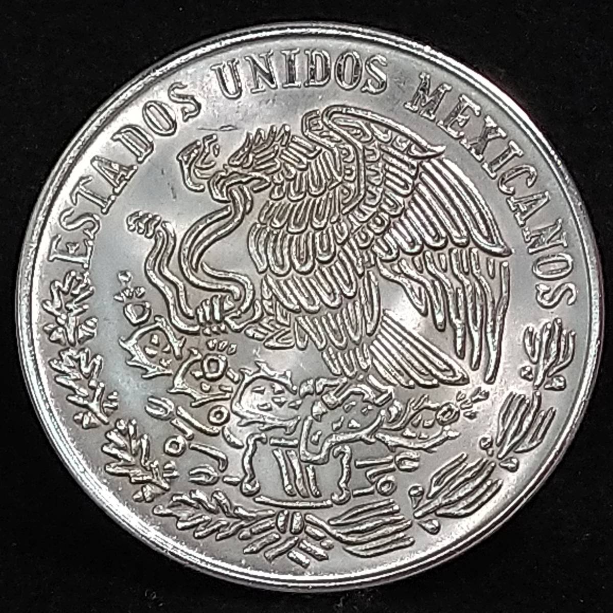 メキシコ銀貨 1977年 100ペソ / 28 01g(ラテンアメリカ)|売買されたオークション情報、yahooの商品情報をアーカイブ公開 ...
