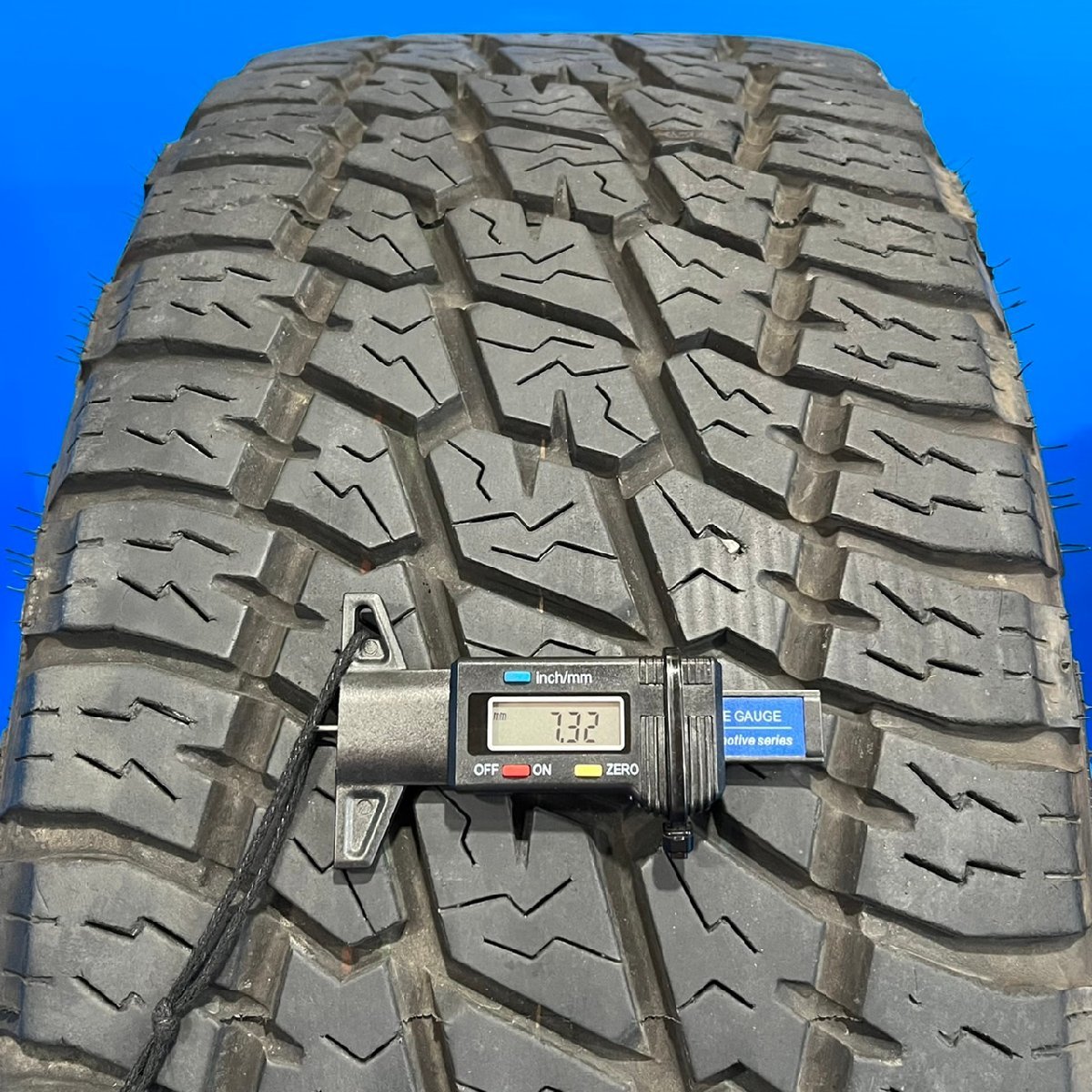 良品 20インチ 265/50R20 NITTO TERRA GRAPPLER ニットー テラ