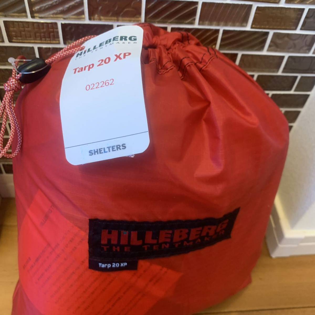 新品 ヒルバーグ タープ HILLEBERG Tarp 20XP レッド 【公式通販】