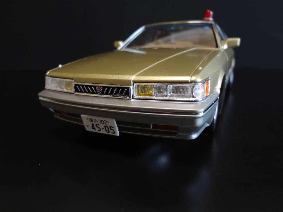 100%新品，格安 1/24 AOSHIMA さらばあぶない刑事 F31 LEOPARD ネームプレート付き(完成品)｜売買されたオークション情報、yahooの商品情報をアーカイブ公開 - オークファン 完成品