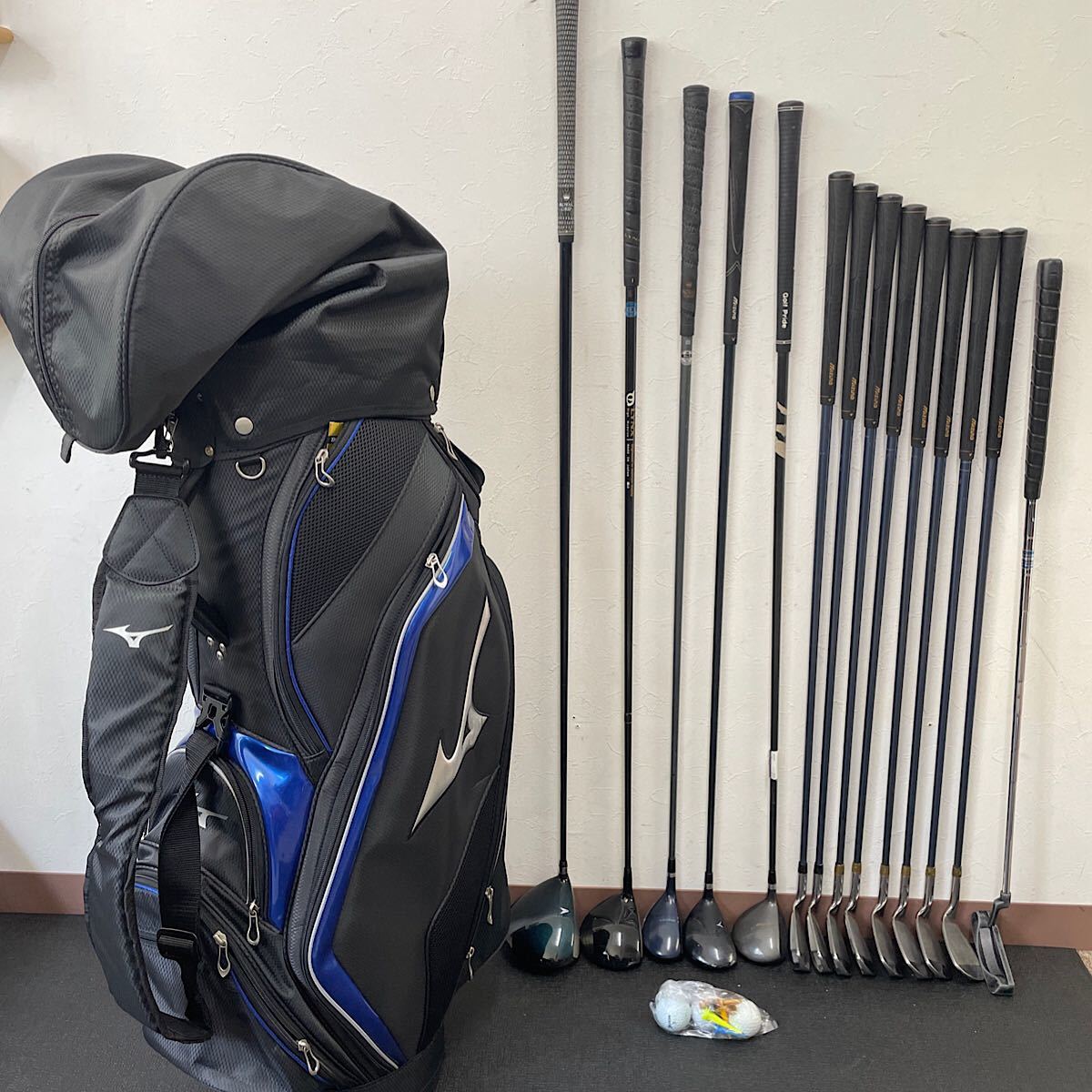 人気，爆買い GF153 格安ゴルフフルセット MIZUNO ミズノ ZEPHYR XENON メンズゴルフセット FLUX：R キャディーバッグ付(セット)｜売買されたオークション情報、yahooの商品情報をアーカイブ公開 - オークファン 男性右きき用