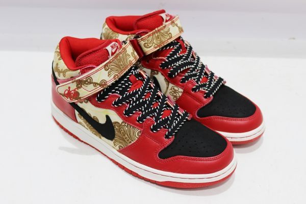 W507H 149 NIKE ナイキ SB DUNK MID PREMIUM CREW PACK COLLECTION 