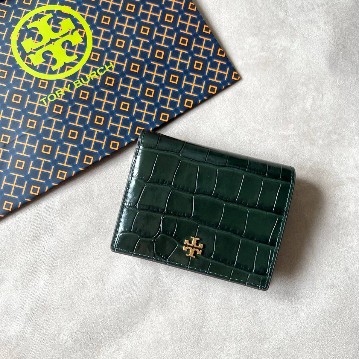 Tory Burch - 希少カラートリーバーチ ペリースモール