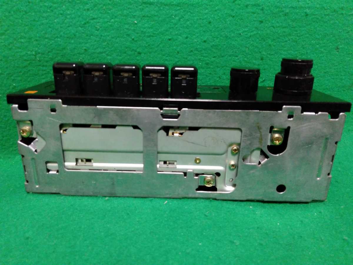 美品 当時物 トヨタ 純正AMラジオ AE86 等 富士通テン 86120ー12380 旧 