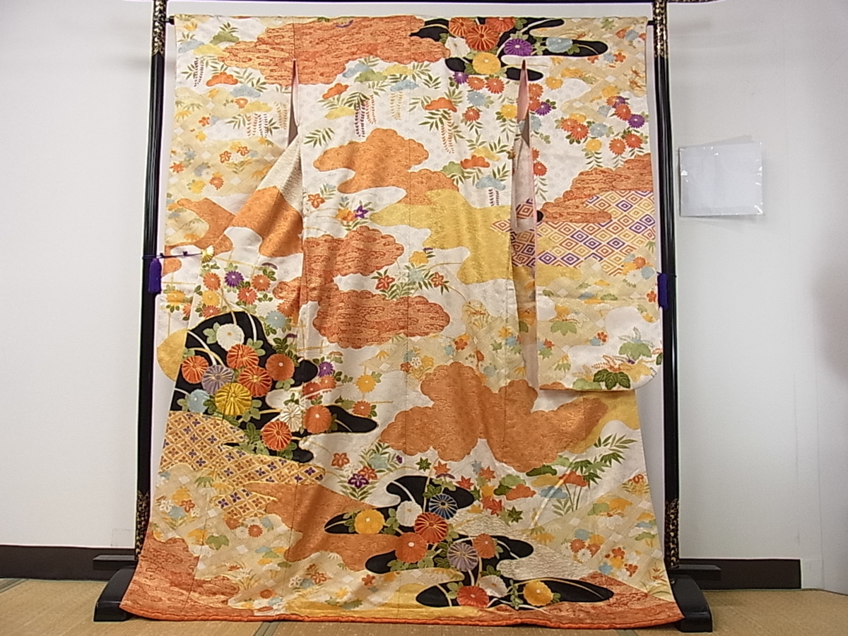 大得価，100%新品 平和屋着物 お引きずり お引き摺り 引き振袖 和装 結婚式 舞妓 芸妓 芸者 衣装 駒刺繍 雲取り霞花文 金彩 gh2183(振袖)｜売買されたオークション情報、yahooの商品情報をアーカイブ公開 - オー 振袖