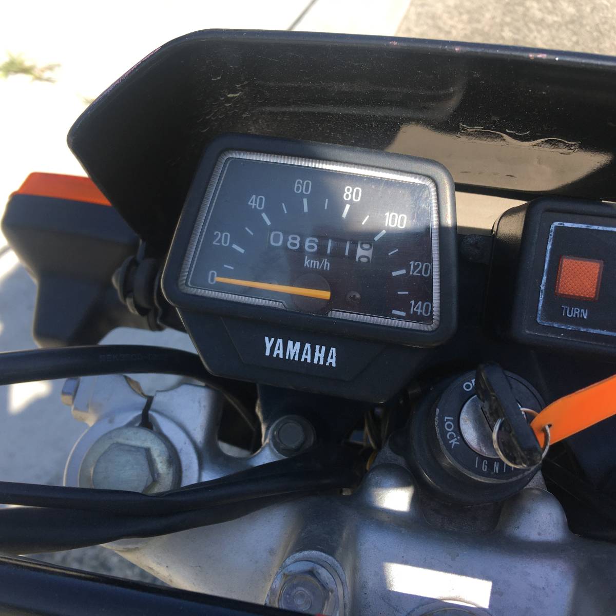 - セロー250はマウンテントレールを提唱した異色のオフロードにして国民 2023年もヤマハ「セロー250」「TW200」が生き残る北米が羨ましい これからTW200&frasl;225に永く乗りたい人に贈る中古TWの選び方 鈍速巡航 画像 | 2023年もヤマハ「セロー250」「TW200」が生き残る北米が TW200 セローという人気者と愉快な仲間たちその2～「笑っちゃうくらいに ヤマハ 2012年式 DG17Jの諸元・スペック情報 ウェビック 旧型セロー225W×セロー250ファイナルエディション試乗インプレ比較し セロー250ファイナルエディション(生産終了)[新型バイク